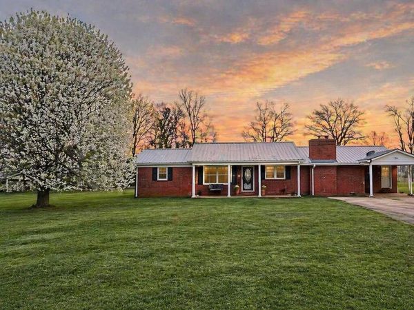 598 GILCHRIST RD, Adamsville, TN 38310