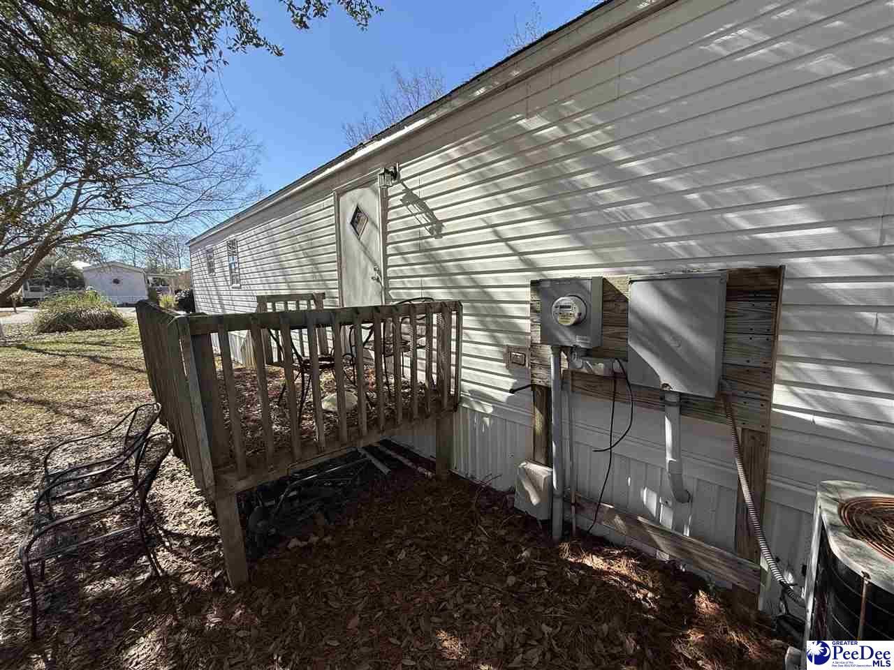 869 Hilander Dr. Photo 5