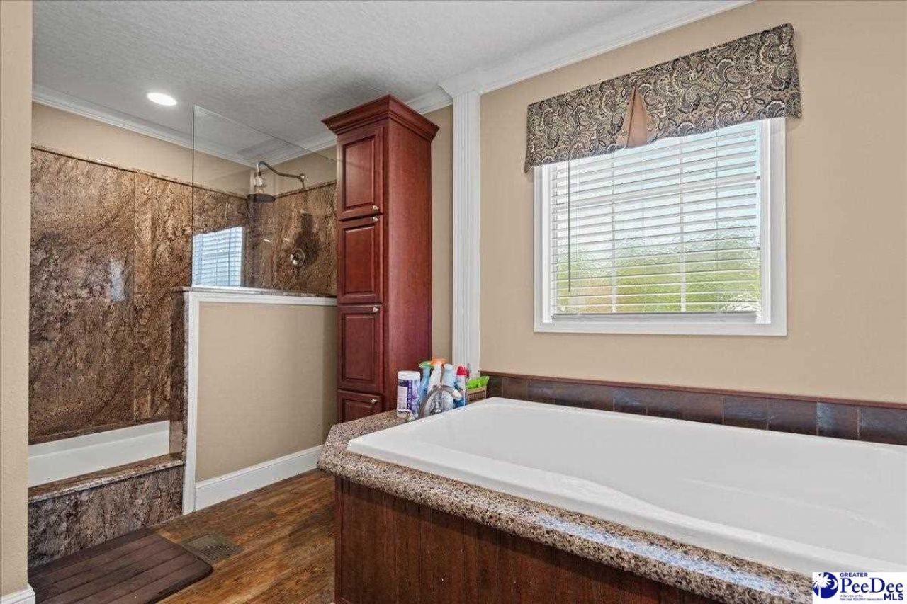 1831 Holly Bush Rd Photo 23