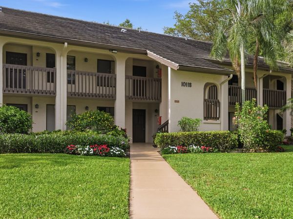 10118 Mangrove Drive, Unit 105, Boynton Beach, FL 33437