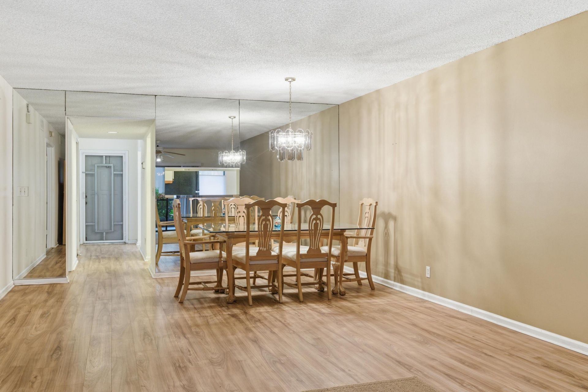 10118 Mangrove Drive, Unit 105, Boynton Beach, FL 33437 Photo