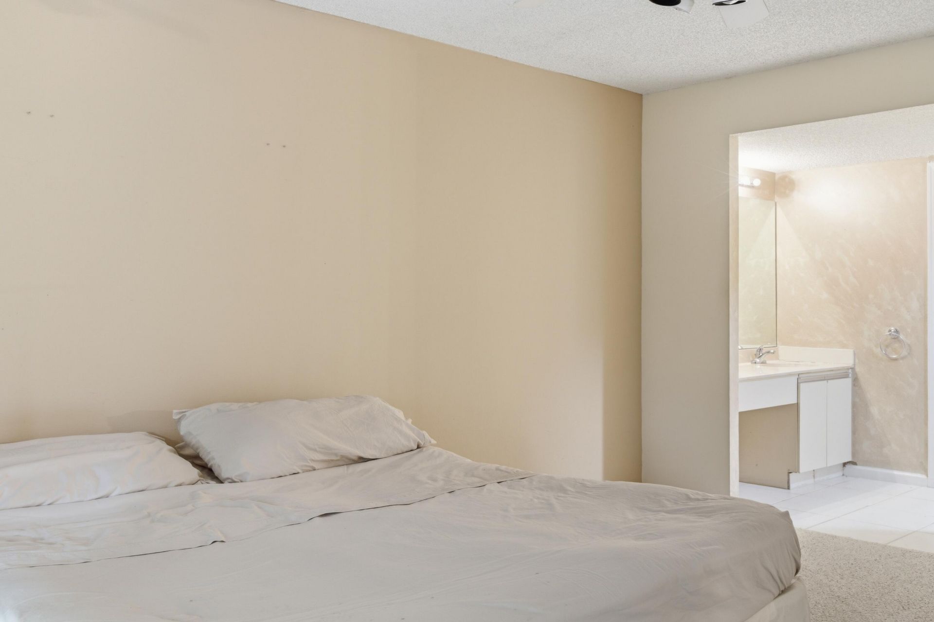 10118 Mangrove Drive, Unit 105, Boynton Beach, FL 33437 Photo
