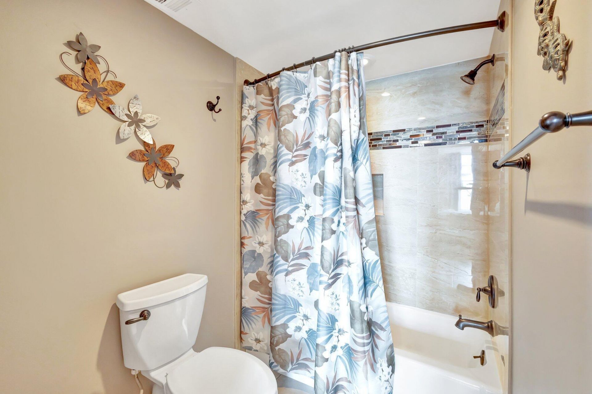 301 Lake Shore Drive, Unit 503, Lake Park, FL 33403 Photo