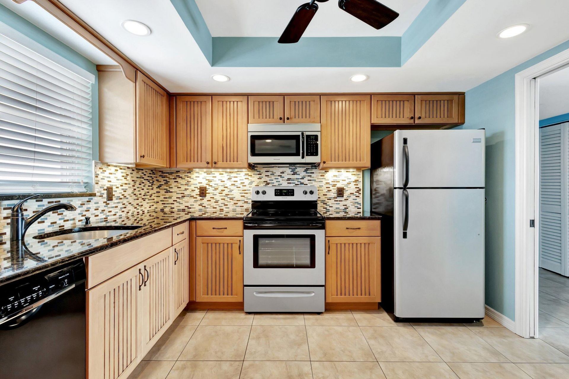 301 Lake Shore Drive, Lake Park, FL 33403 Photo