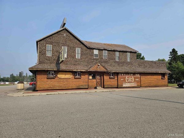 10468 S Main Street, Masonville Twp, MI 49878