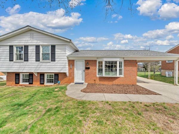 5715 Santa Anita TER, Roanoke, VA 24012