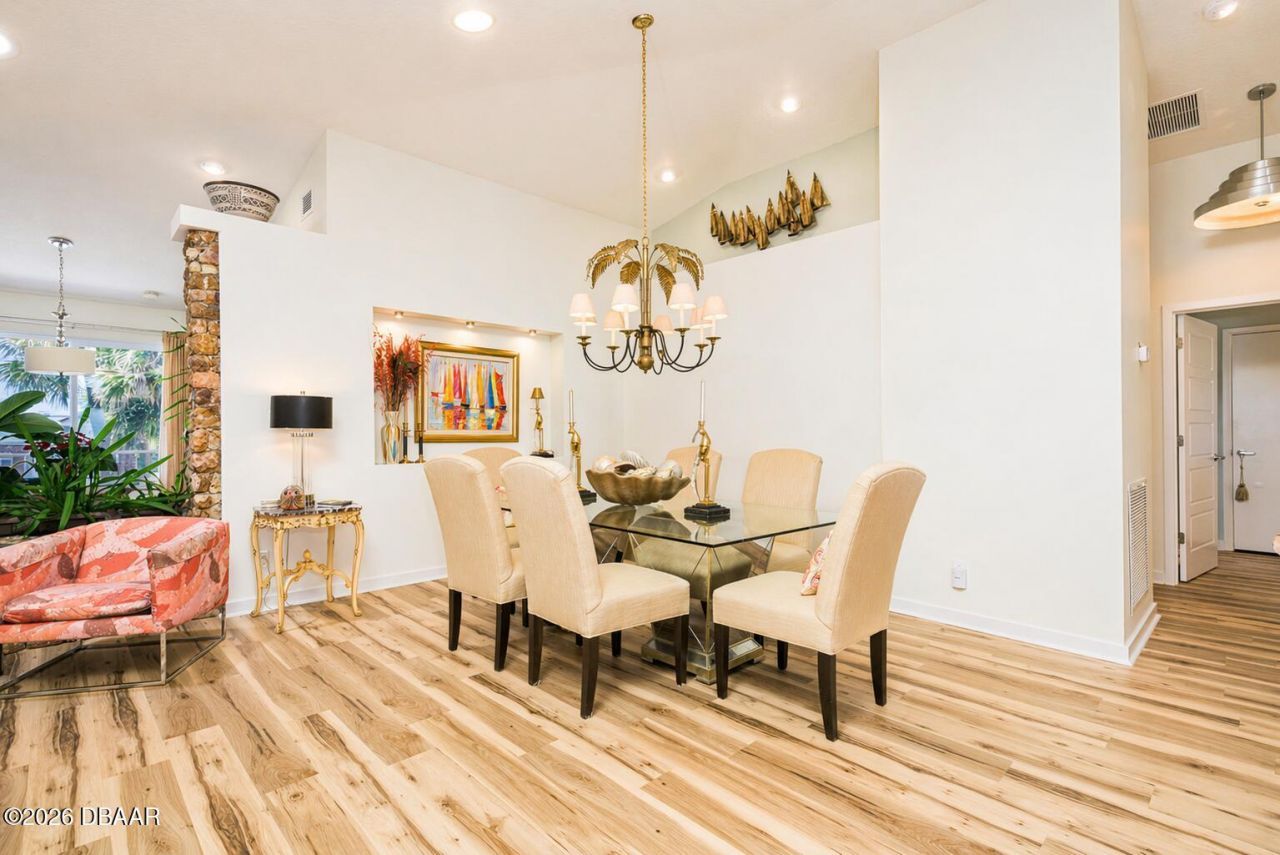 1504 N Atlantic Avenue, Daytona Beach, FL 32118 Photo
