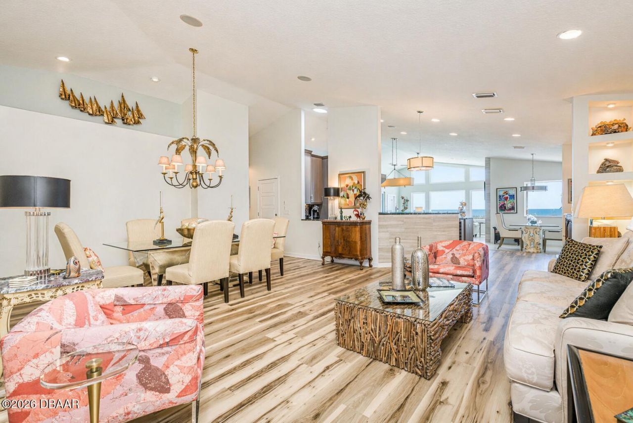 1504 N Atlantic Avenue, Daytona Beach, FL 32118 Photo
