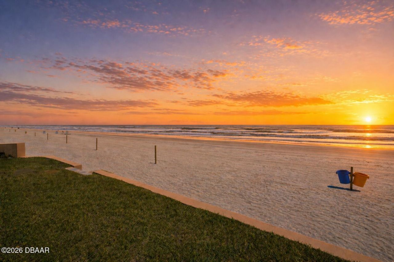 1504 N Atlantic Avenue, Daytona Beach, FL 32118 Photo