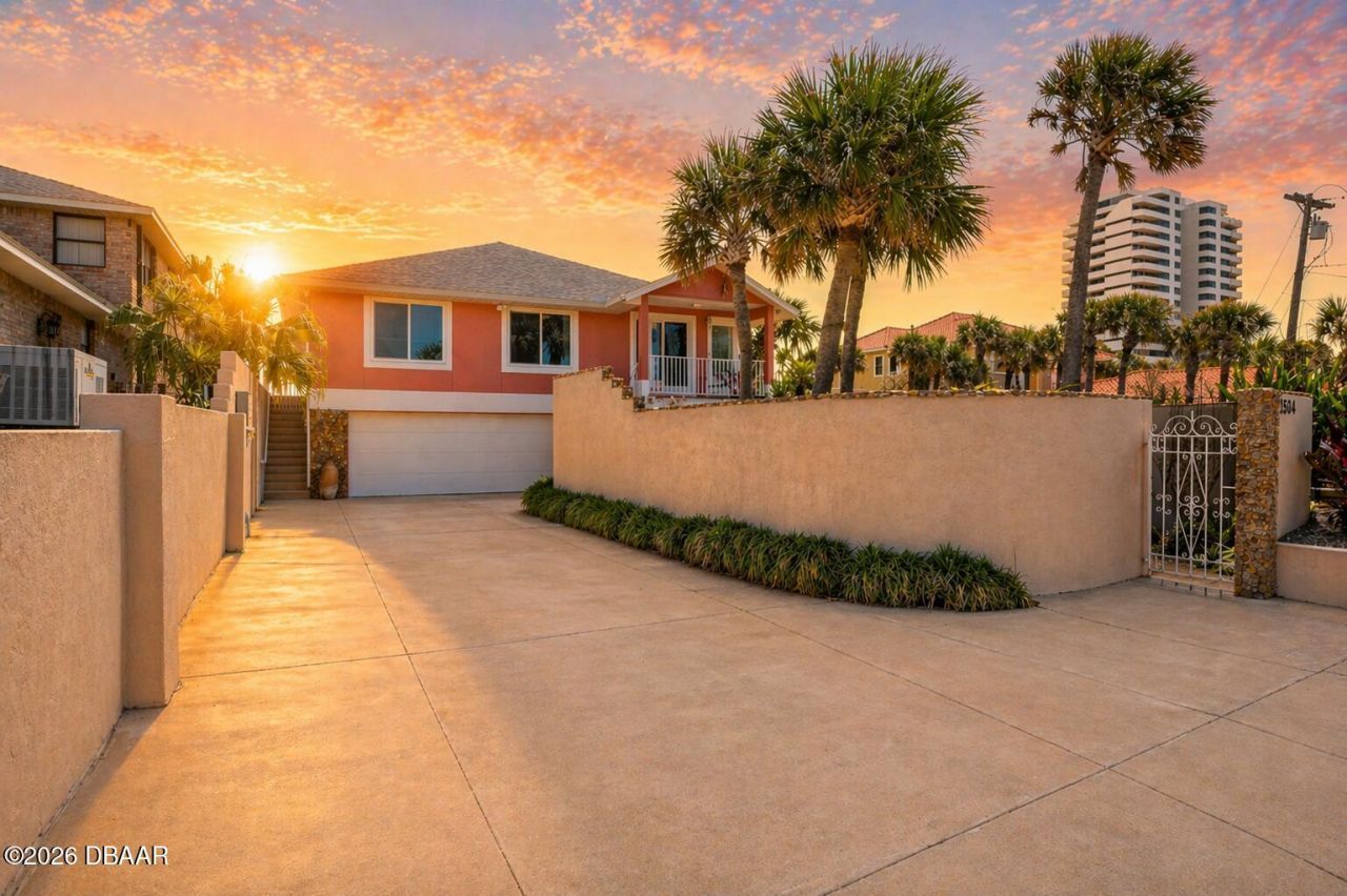 1504 N Atlantic Avenue, Daytona Beach, FL 32118 Photo