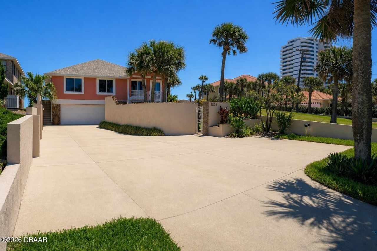 1504 N Atlantic Avenue, Daytona Beach, FL 32118 Photo