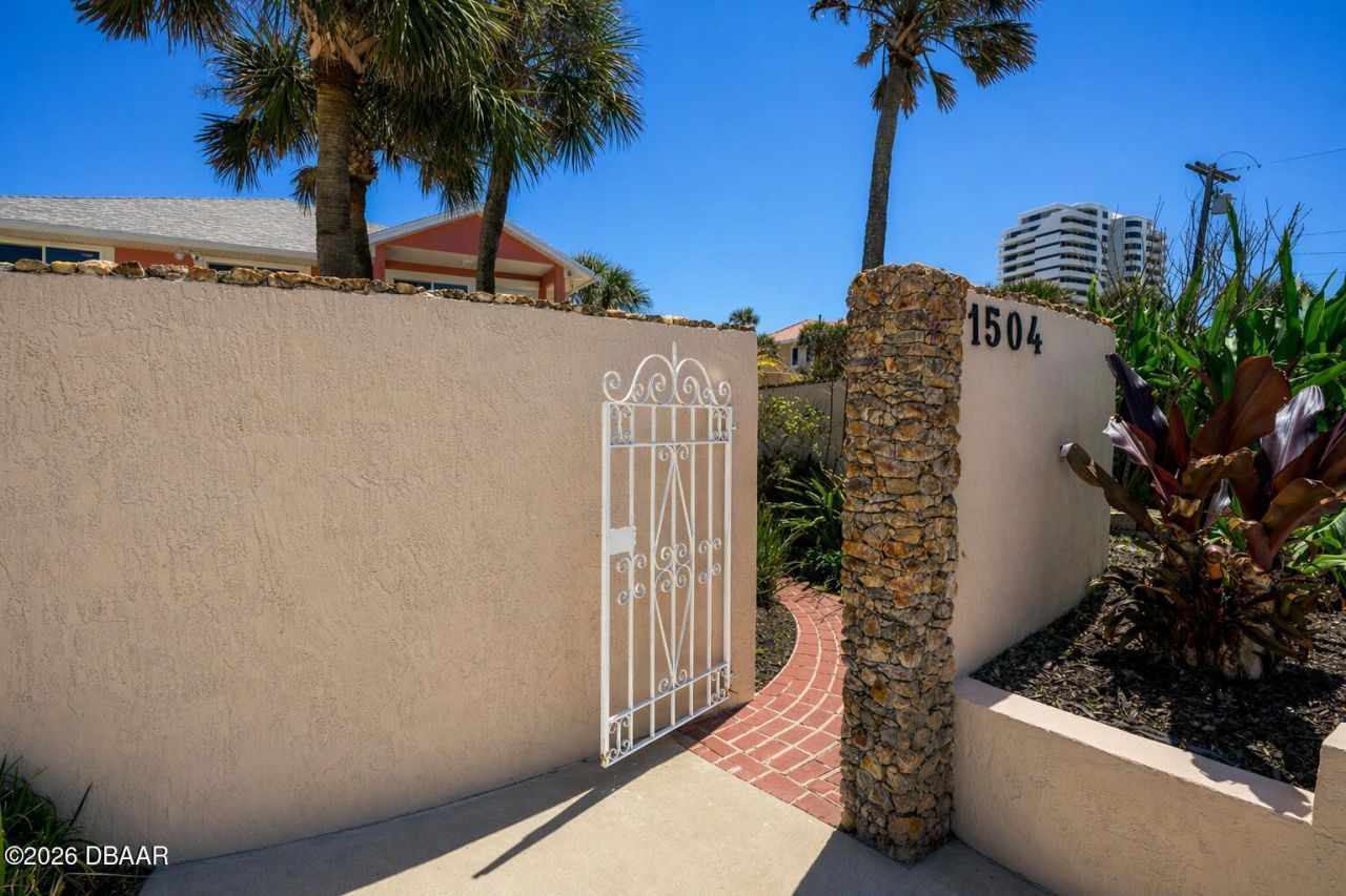 1504 N Atlantic Avenue, Daytona Beach, FL 32118 Photo