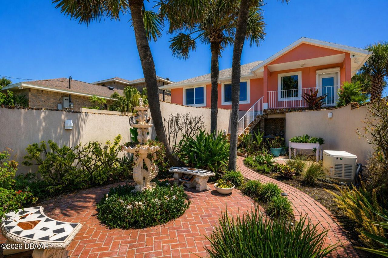 1504 N Atlantic Avenue, Daytona Beach, FL 32118 Photo
