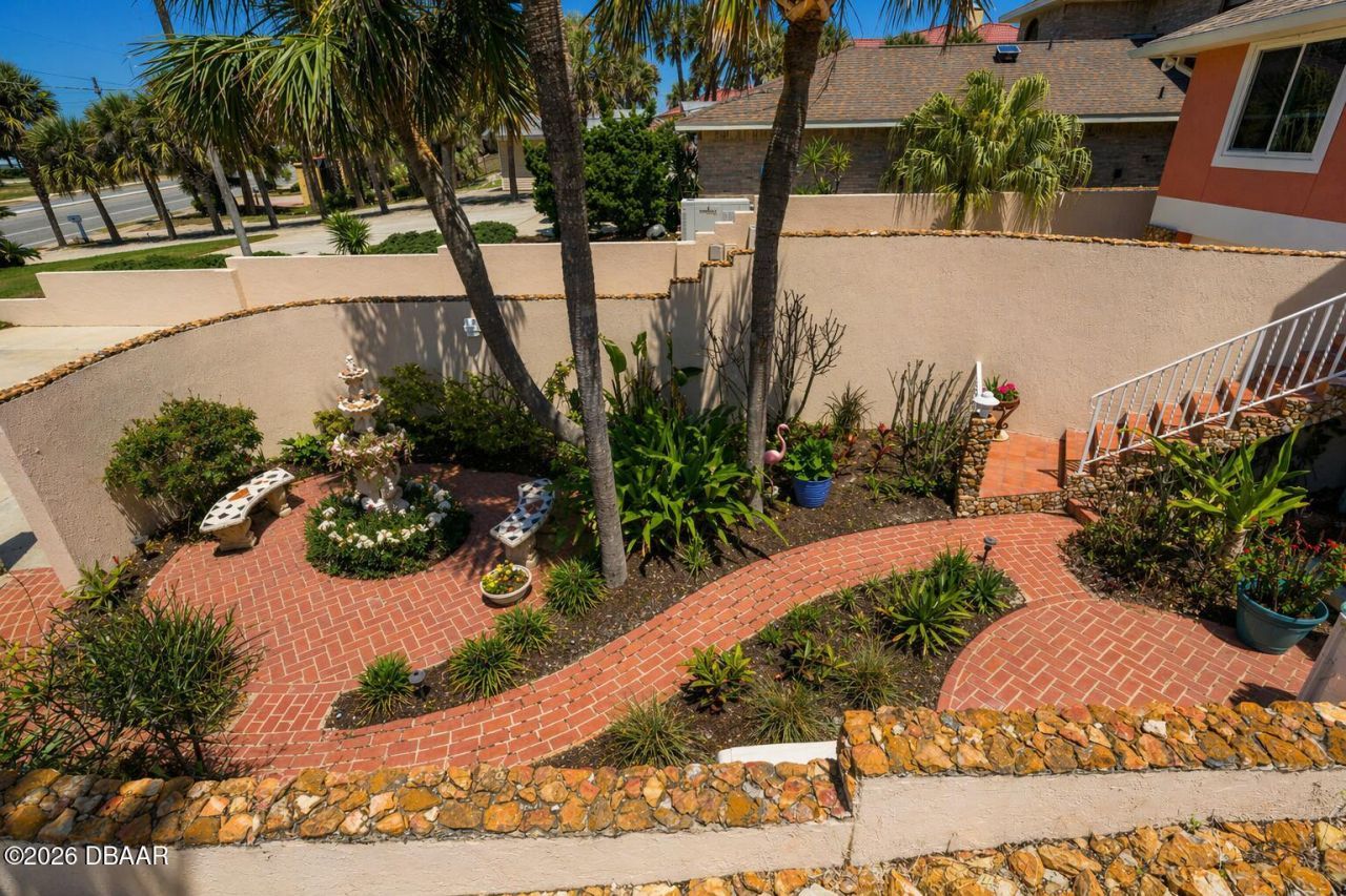 1504 N Atlantic Avenue, Daytona Beach, FL 32118 Photo