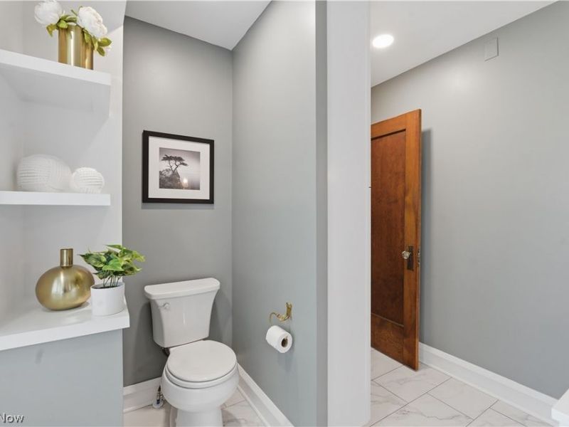 17212 Hilliard Road, Lakewood, OH 44107 Photo 19