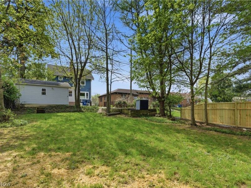 17212 Hilliard Road, Lakewood, OH 44107 Photo 33