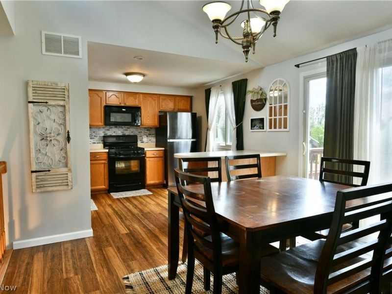 193 Chapel Hill Drive NW, Warren, OH 44483 Photo 15