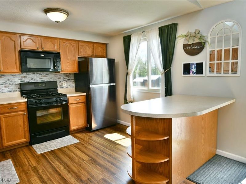 193 Chapel Hill Drive NW, Warren, OH 44483 Photo 17