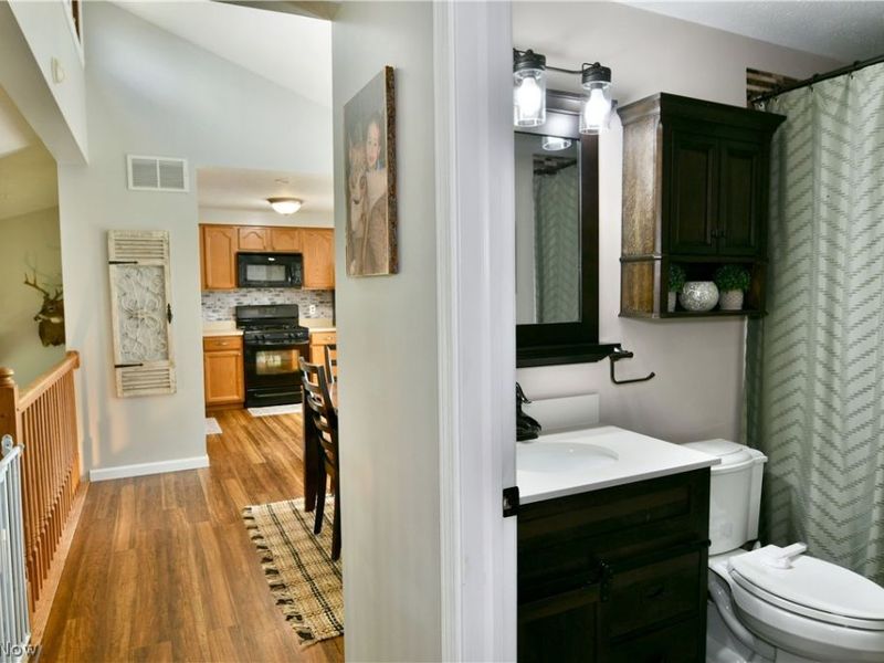 193 Chapel Hill Drive NW, Warren, OH 44483 Photo 23