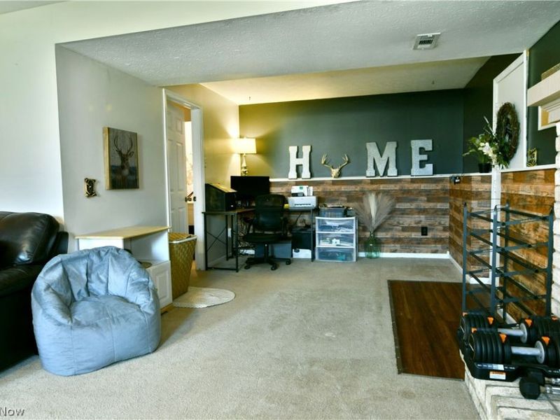 193 Chapel Hill Drive NW, Warren, OH 44483 Photo 46