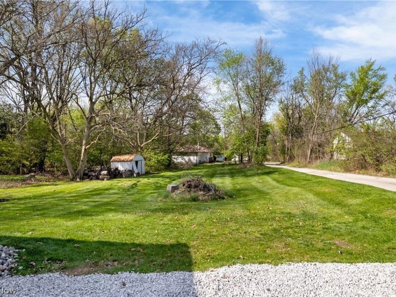 625 Moore Road, Akron, OH 44319 Photo 30