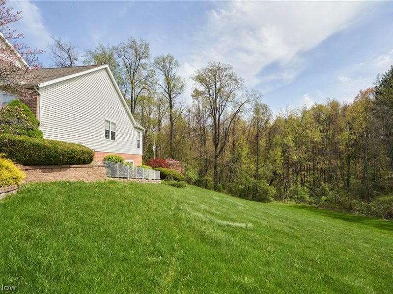 1484 Camden Ridge Boulevard , Akron, OH 44312 Photo 27