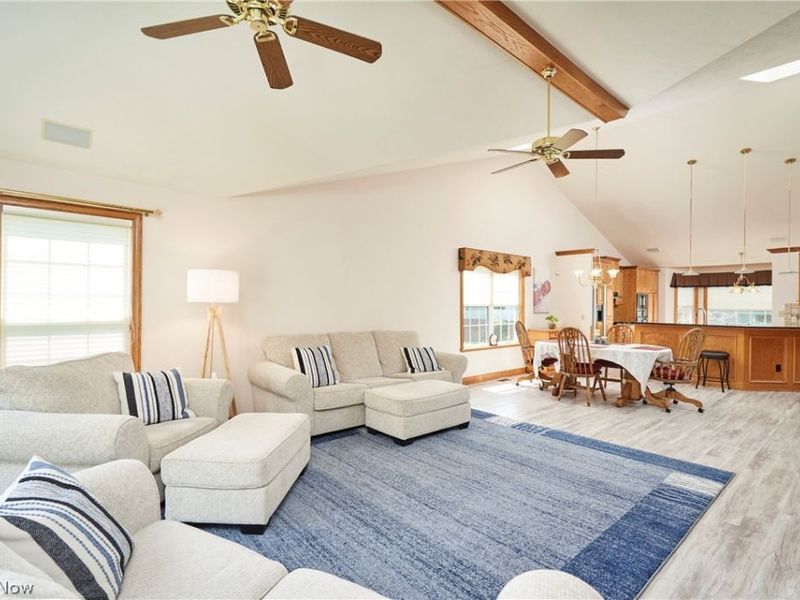 1484 Camden Ridge Boulevard , Akron, OH 44312 Photo 4