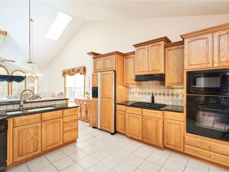 1484 Camden Ridge Boulevard , Akron, OH 44312 Photo 7