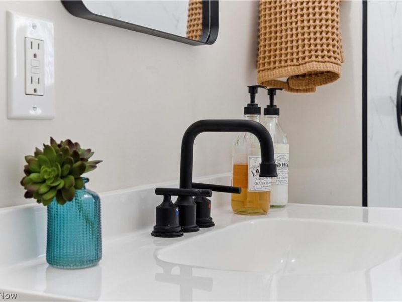 3856 W 162nd Street , Cleveland, OH 44111 Photo 24