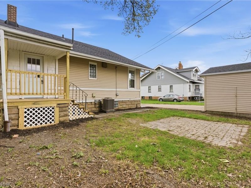 3856 W 162nd Street , Cleveland, OH 44111 Photo 38