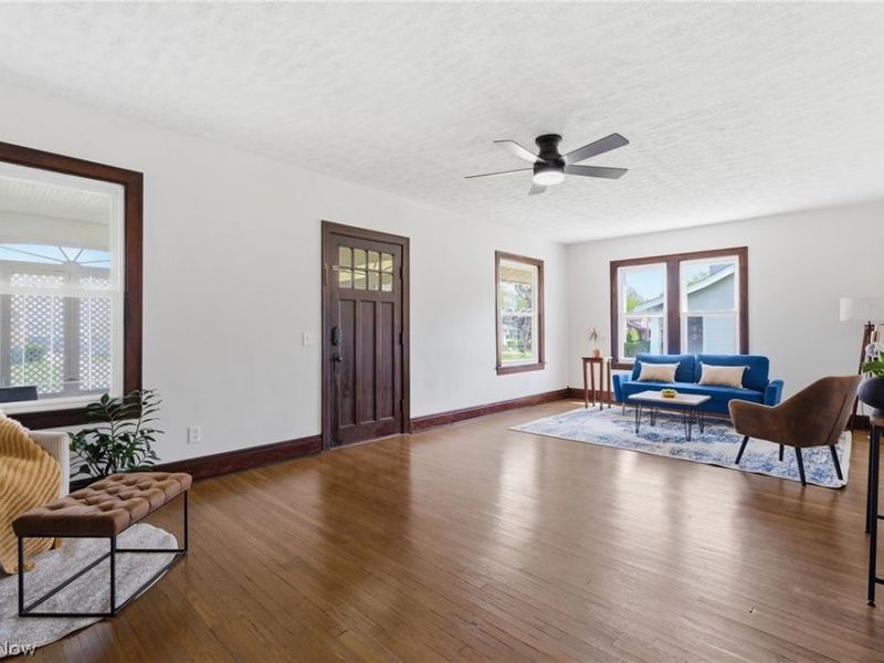 3856 W 162nd Street , Cleveland, OH 44111 Photo 8