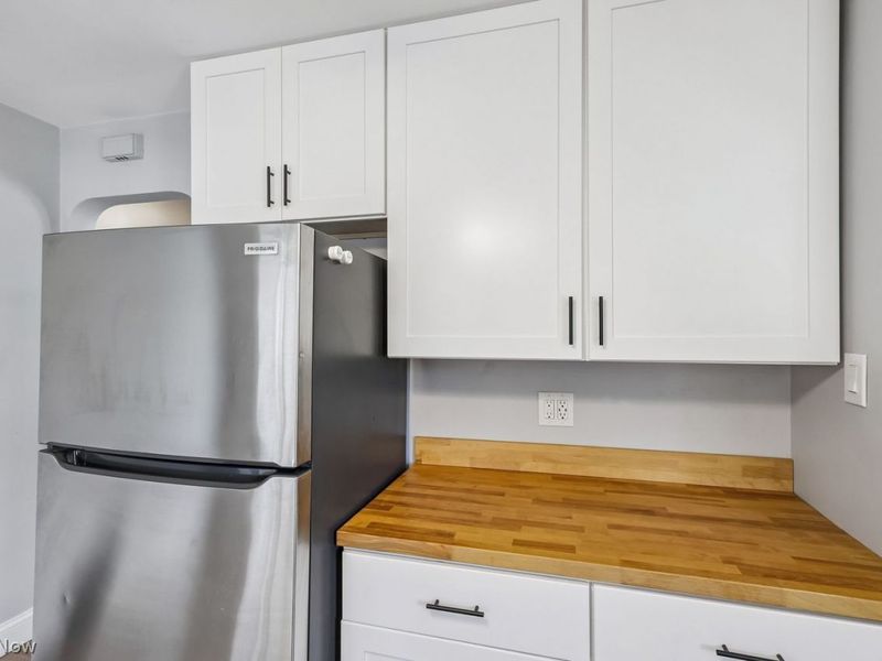 4164 W 160th Street , Cleveland, OH 44135 Photo 13