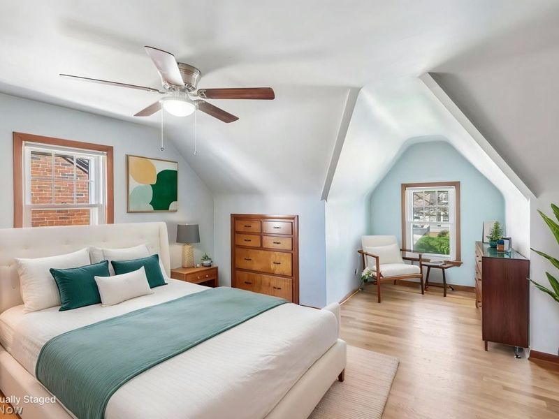 4164 W 160th Street , Cleveland, OH 44135 Photo 4