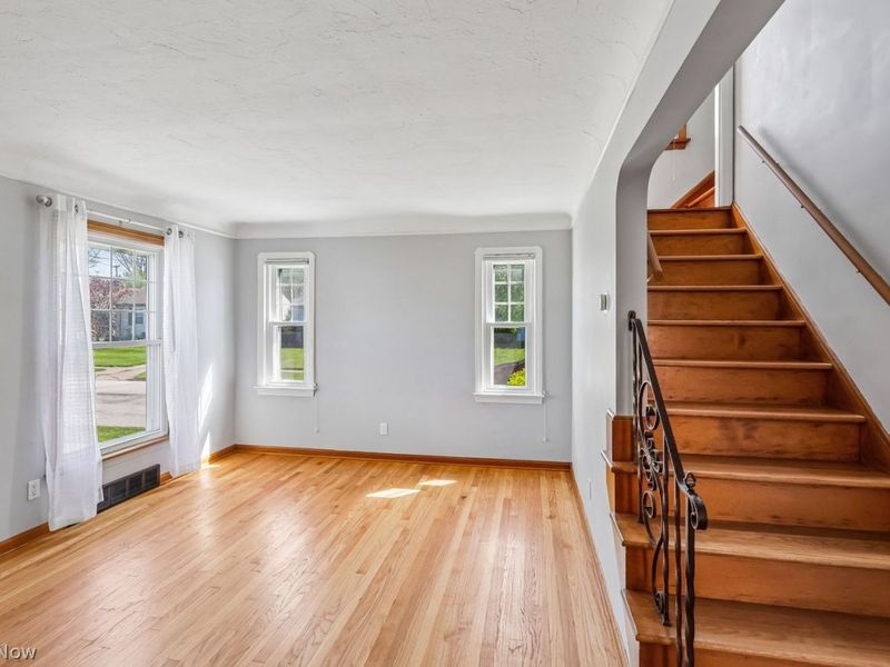 4164 W 160th Street , Cleveland, OH 44135 Photo 9