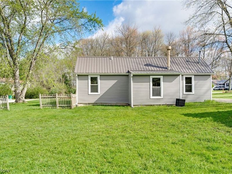 445 Russell Avenue , Poland, OH 44514 Photo 12