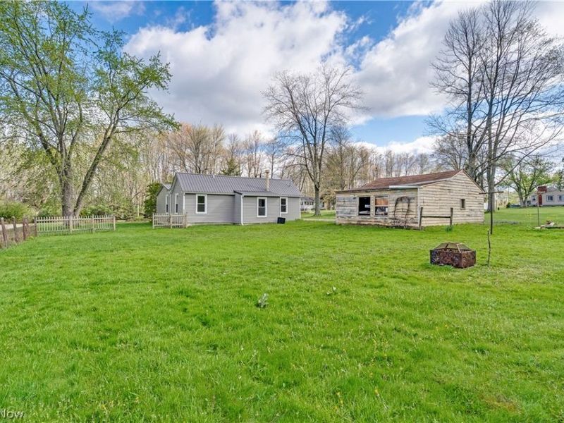 445 Russell Avenue , Poland, OH 44514 Photo 13