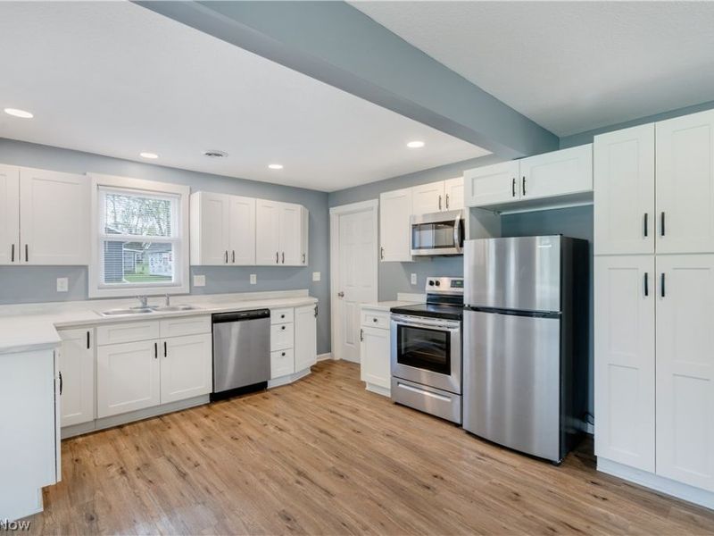 445 Russell Avenue , Poland, OH 44514 Photo 17