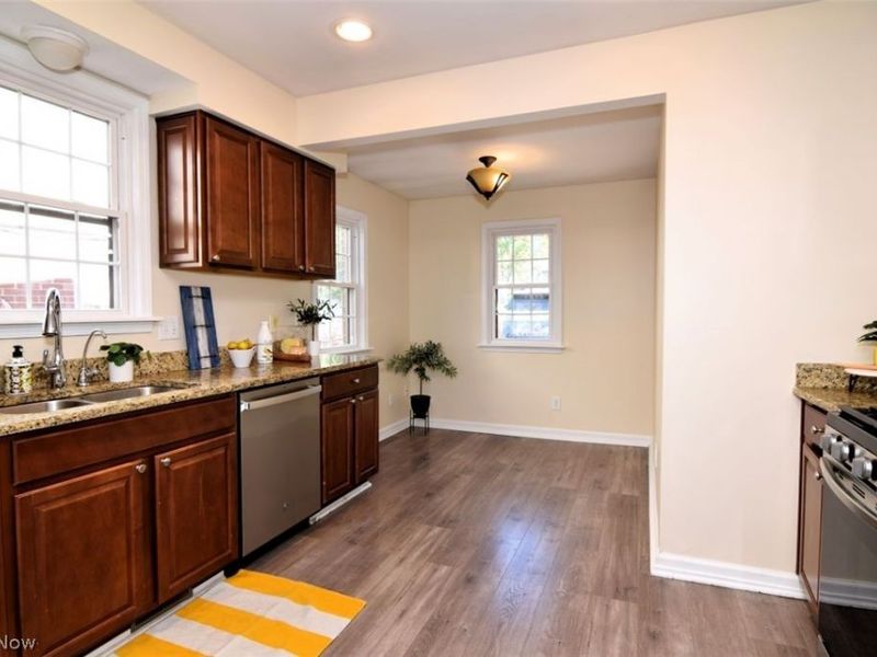 18231 Sherrington Road , Shaker Heights, OH 44122 Photo 15