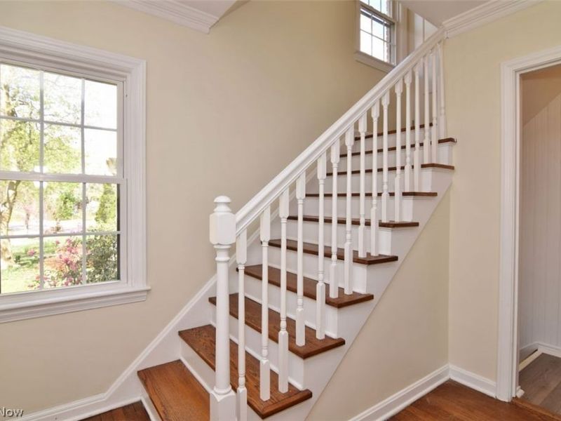 18231 Sherrington Road , Shaker Heights, OH 44122 Photo 24