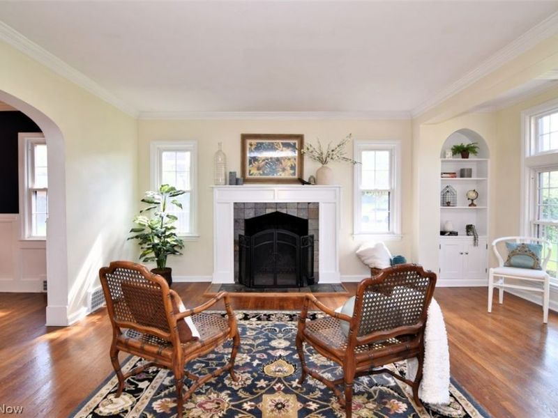 18231 Sherrington Road , Shaker Heights, OH 44122 Photo 8