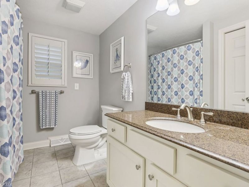 128 Harvey Parkway , Avon Lake, OH 44012 Photo 22