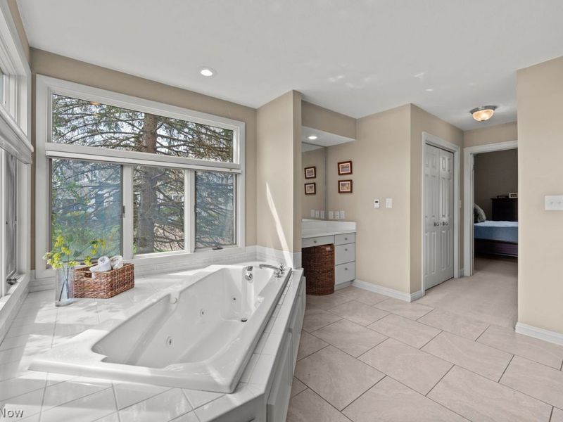 2139 Fairway Boulevard , Hudson, OH 44236 Photo 24