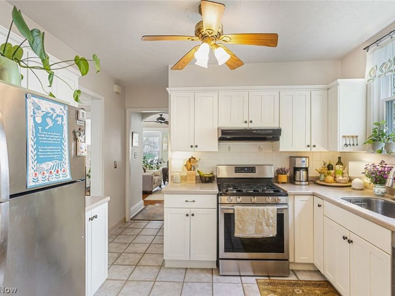 3361 Bradford Road , Cleveland Heights, OH 44118 Photo 19