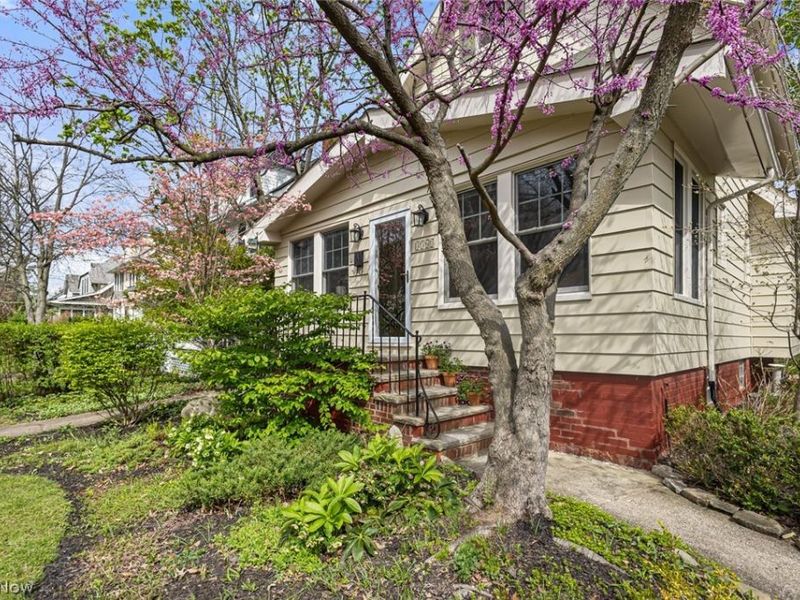 3361 Bradford Road , Cleveland Heights, OH 44118 Photo 2