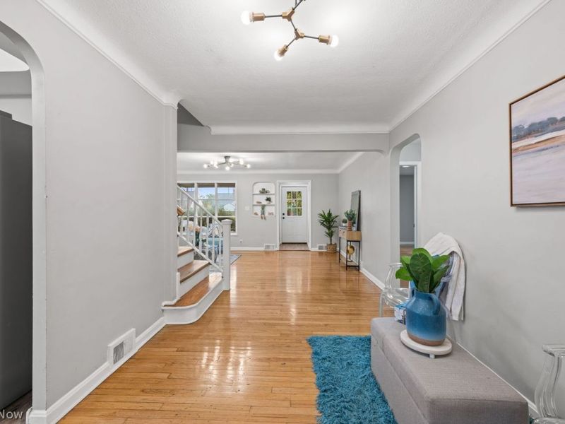 4198 Wyncote Road , South Euclid, OH 44121 Photo 5