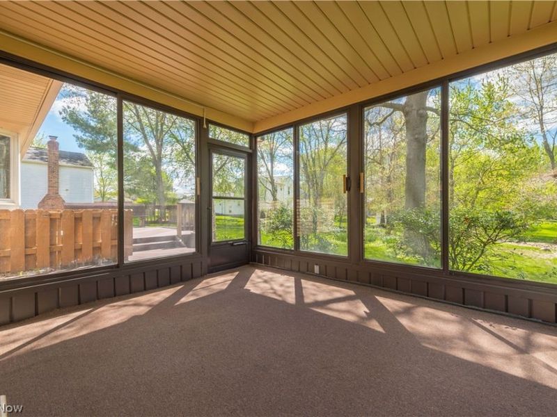 16225 Lake Forest Drive , Strongsville, OH 44136 Photo 11