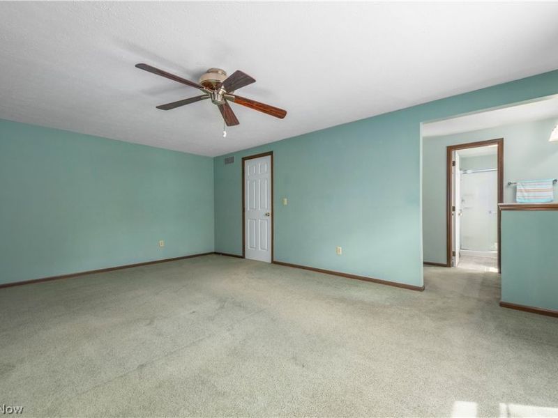 16225 Lake Forest Drive , Strongsville, OH 44136 Photo 28