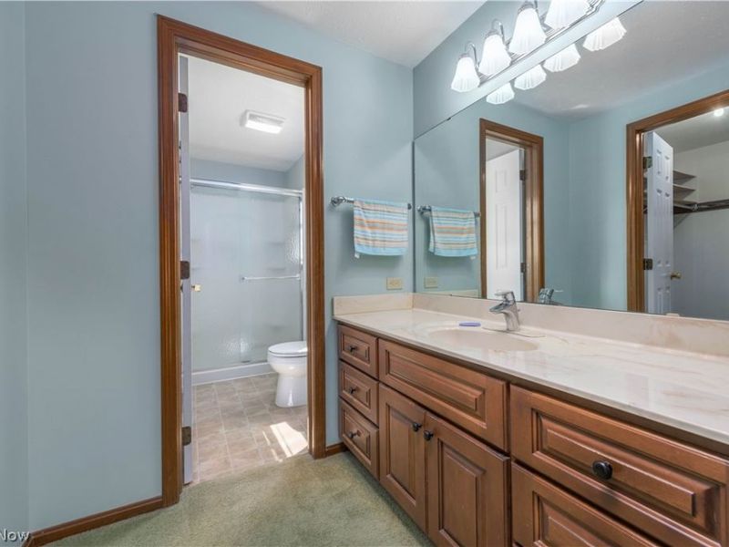 16225 Lake Forest Drive , Strongsville, OH 44136 Photo 29