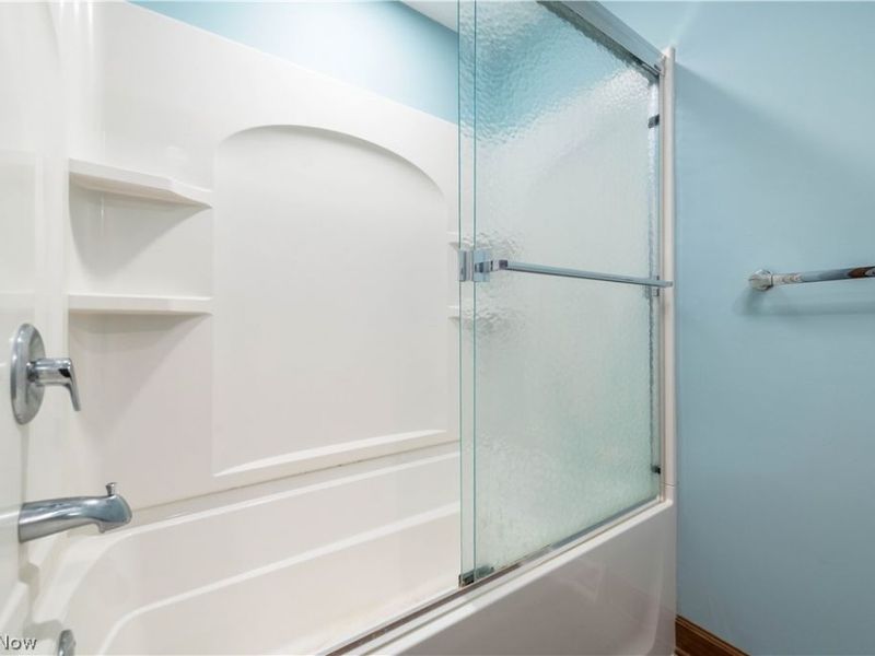 16225 Lake Forest Drive , Strongsville, OH 44136 Photo 35