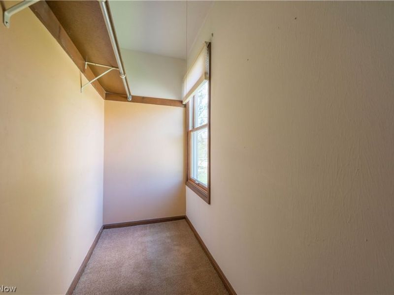 16225 Lake Forest Drive , Strongsville, OH 44136 Photo 38